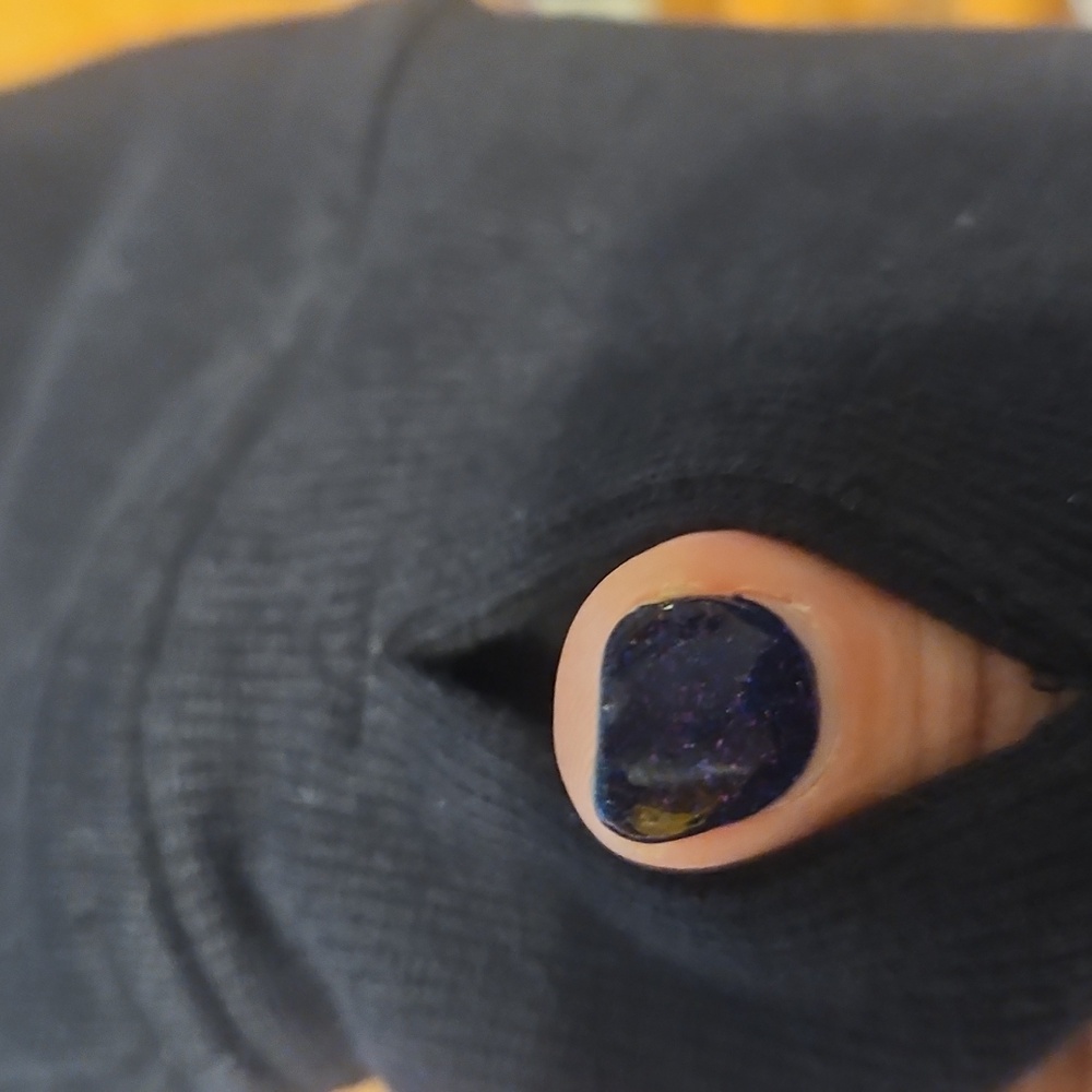 Lululemon Sweatshirt - Picture 6 of 7